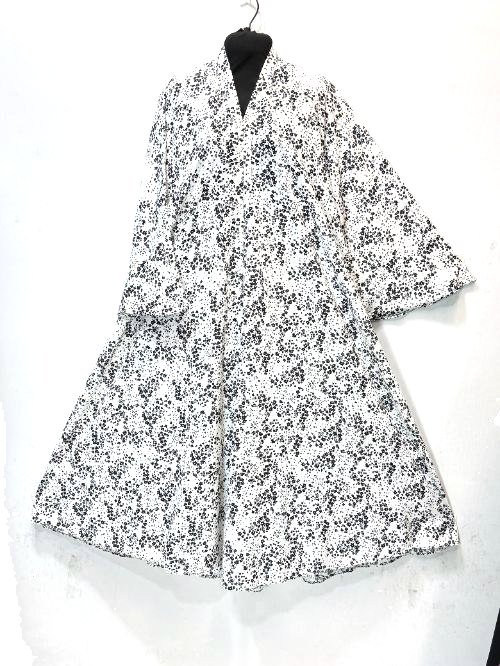 Dove Grey Printed Cheel Abaya (PC95)
