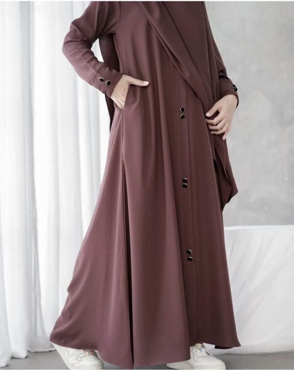 Button Style Abaya - Image 5